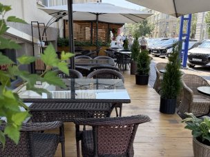 Harat`s pub