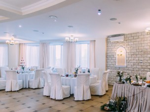 Белый зал Бриллиант