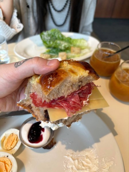 Эми bistro&bakery, кофейня 12.04.26 — обзор @apkaev_food