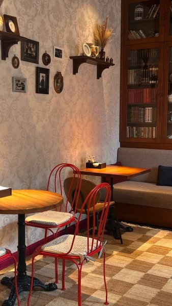 Тихая женщина, бар — обзор @iloveat21